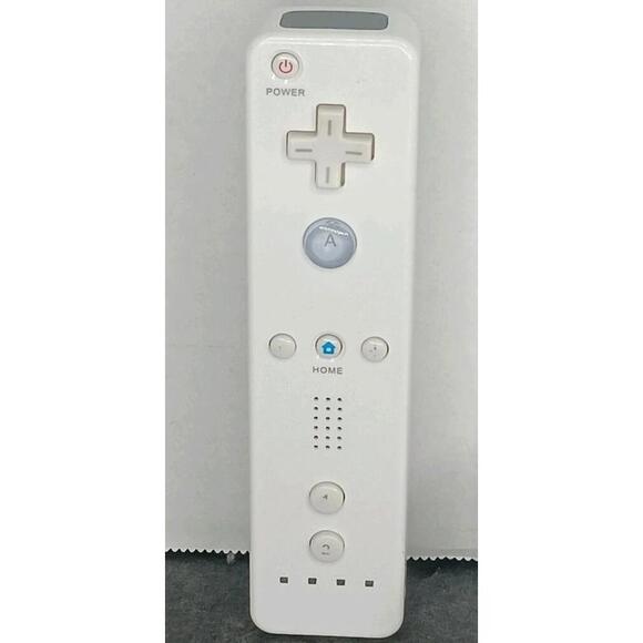 Wii Remote W/ Nunchuck RVL004 Tested - Picture 2 of 8